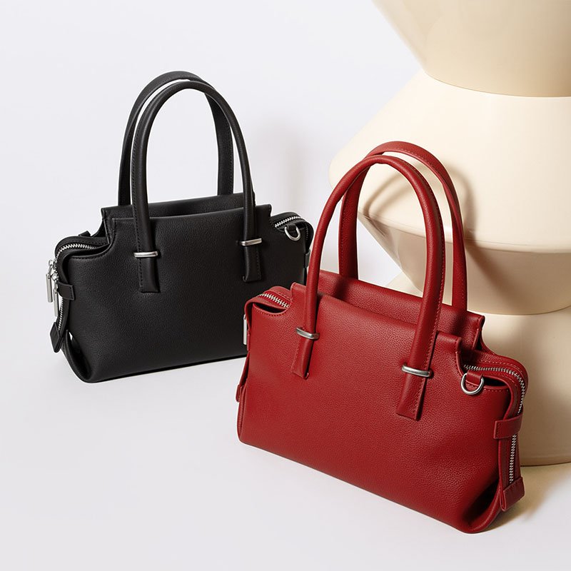 two colors of Pebble Leather Tote Bag with Unfill Corner Black and red