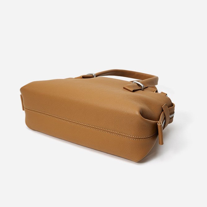 bottom of Pebble Leather Tote Bag with Unfill Corner Brown
